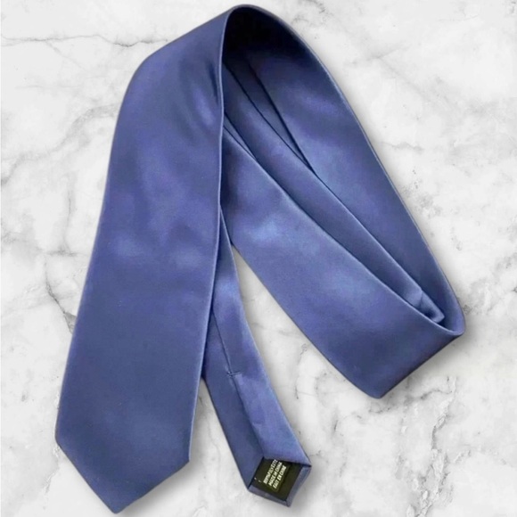 💟Men’s Blue Satin Neck Tie - Picture 2 of 12